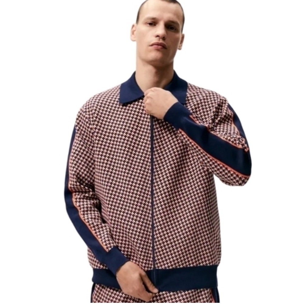 NWOT! Zara Men’s Navy and Red Retro Geometric Jacquard Knit Tracksuit - Size L - Picture 3 of 9
